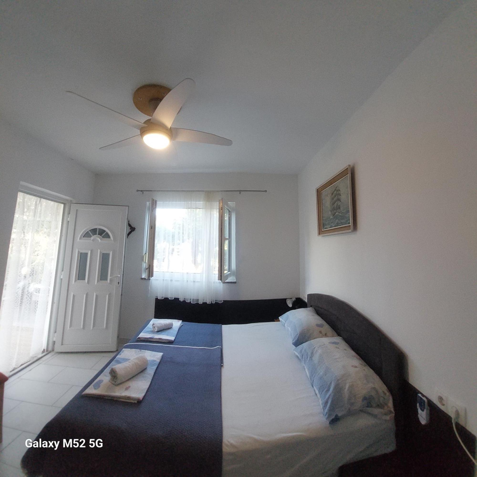 Apartmani Lana Rab Kampor Exteriér fotografie